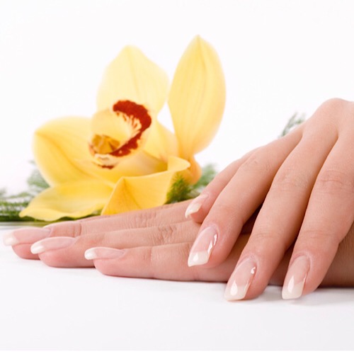 CALI NAILS - manicure